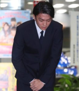 伊藤健太郎の現在は ひき逃げ事件後全く反省していなかった 母親の会社は倒産 芸能まとめもり