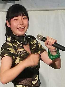 深田えいみの整形前後の変貌