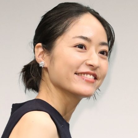 井上真央の旦那は松本潤ではなかった。結婚しない理由と最新動向は?